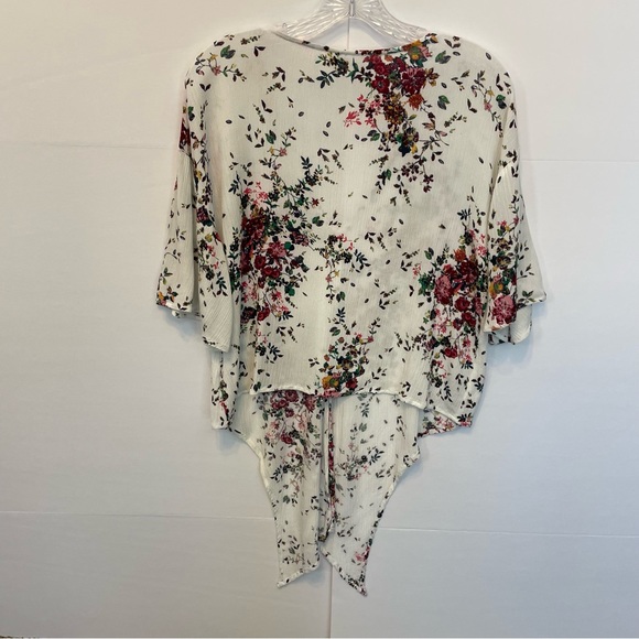 LUQ Women’s Short Sleeve Rhee Tie Front Blouse/Top/Shirt Sz S - Picture 2 of 7